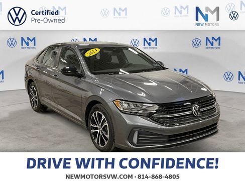 Used 2024 Volkswagen Jetta Sport FWD image 7
