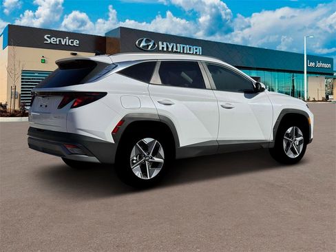 New 2026 Hyundai Tucson SEL image 8
