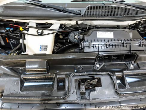 Used 2022 GMC Savana 3500 w/ Power Convenience Package RWD image 20