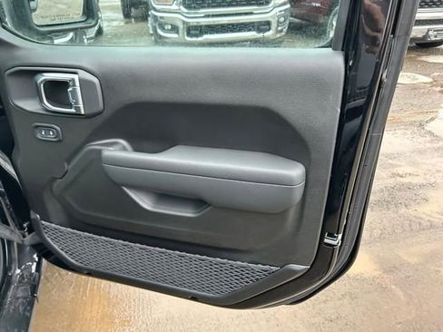 New 2025 Jeep Wrangler Unlimited Sport AWD/4WD image 29