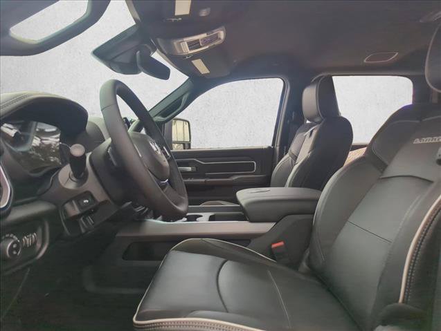 New 2026 RAM 2500 Laramie AWD/4WD image 3