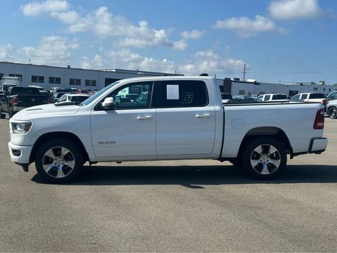 Used 2024 RAM 1500 Laramie AWD/4WD image 4