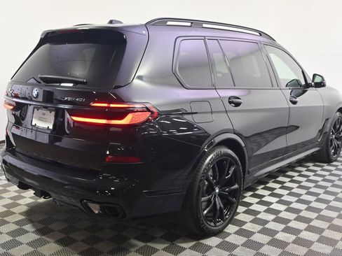 Used 2025 BMW X7 xDrive40i w/ M Sport Package image 7
