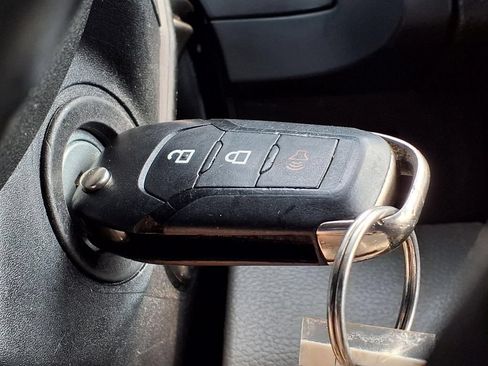 Used 2019 Ford F250 XLT AWD/4WD image 22