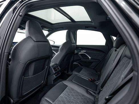 New 2025 Audi SQ5 Premium Plus image 19