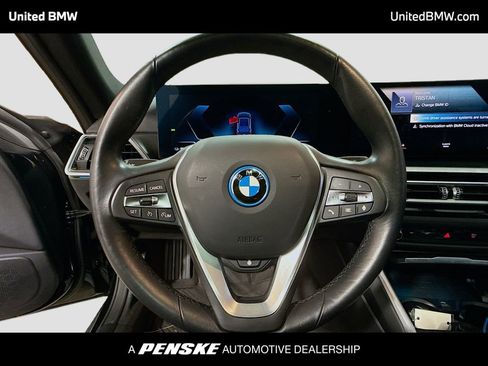Certified 2023 BMW i4 eDrive35 w/ Premium Package image 6