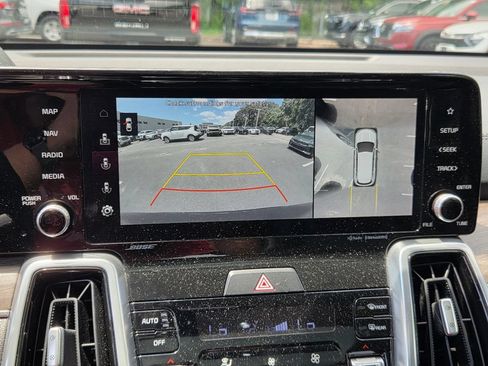 Used 2022 Kia Sorento SX Prestige AWD/4WD image 18