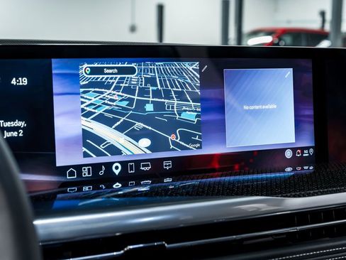 Used 2025 Cadillac Escalade V w/ LPO, ONYX Package AWD/4WD image 21