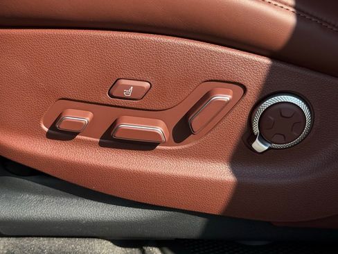 New 2026 Genesis GV80 3.5T Prestige image 31