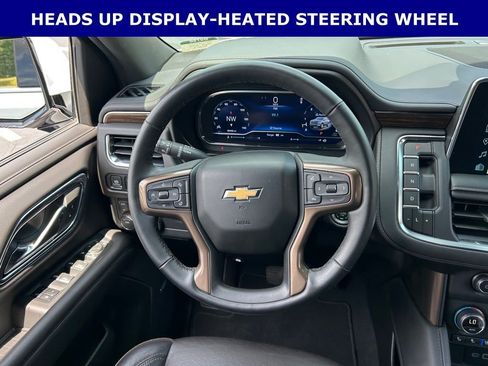 Used 2024 Chevrolet Tahoe High Country AWD/4WD image 17