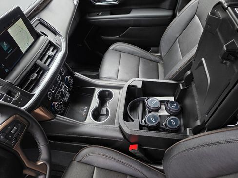 Certified 2024 Chevrolet Tahoe High Country w/ Premium Package 2 image 14