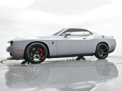 Used 2022 Dodge Challenger SRT Hellcat Redeye image 48
