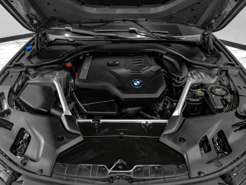 Used 2021 BMW 530i w/ M Sport Package RWD image 64