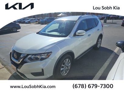 Used 2018 Nissan Rogue SV