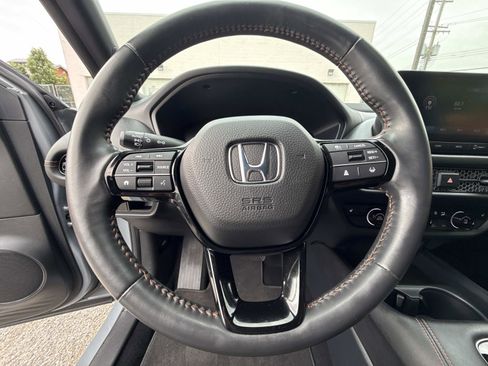 Certified 2024 Honda HR-V Sport image 9