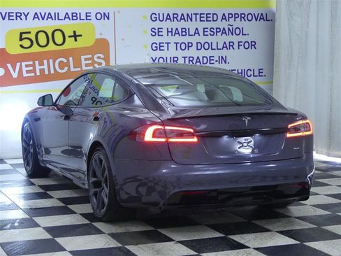 Used 2021 Tesla Model S Plaid image 4