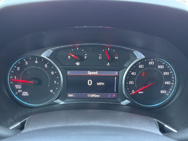 Used 2024 Chevrolet Equinox LT FWD image 11
