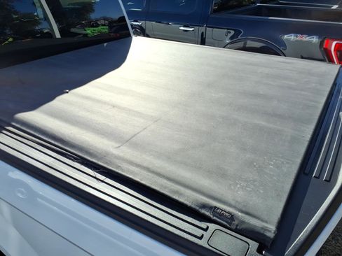 Used 2018 Ford F150 XLT image 6