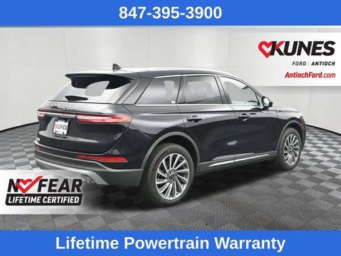 Used 2024 Lincoln Corsair Reserve AWD/4WD image 7