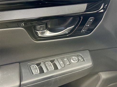 Used 2025 Honda CR-V Sport Touring image 19