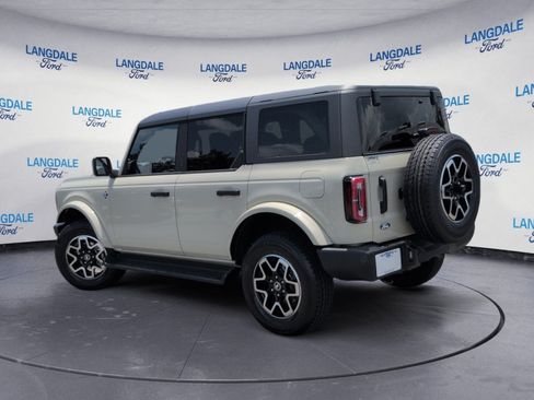 New 2026 Ford Bronco Outer Banks AWD/4WD image 9
