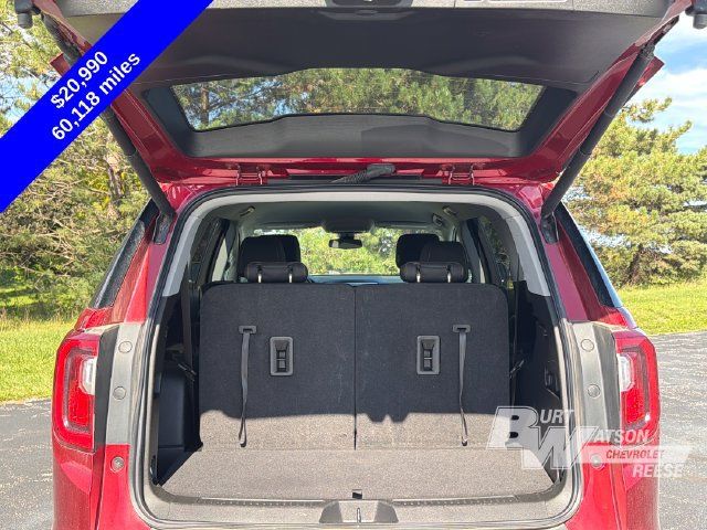 Used 2021 GMC Acadia SLE w/ Driver Convenience Package FWD image 16