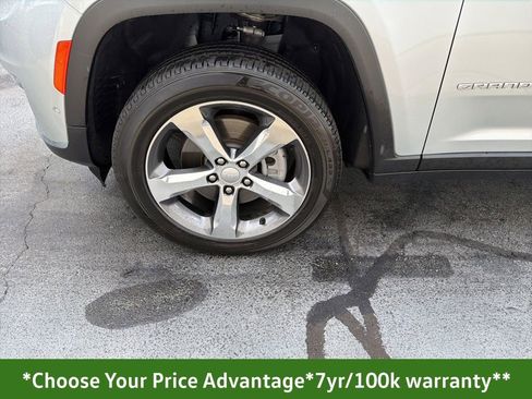 Certified 2025 Jeep Grand Cherokee L Limited w/ Luxury Tech Group II image 9