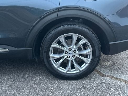 Certified 2024 Ford Explorer XLT w/ Equipment Group 202A image 22