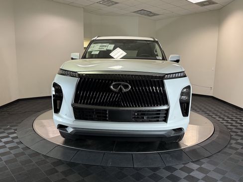 New 2026 INFINITI QX80 Pure RWD image 2