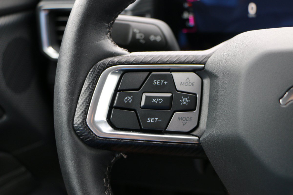 Used 2024 Ford Mustang Premium RWD image 18