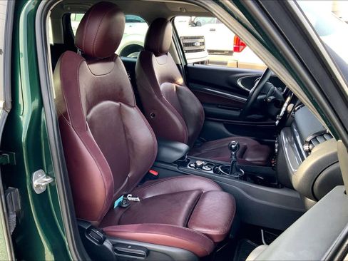 Used 2017 MINI Cooper Clubman S image 8