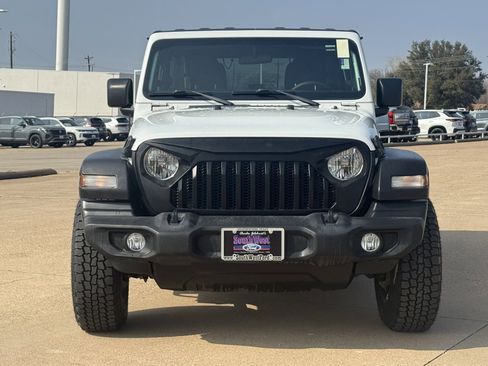 Used 2022 Jeep Wrangler Unlimited Sport image 8