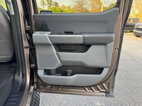 Used 2021 Ford F150 XLT w/ Equipment Group 302A High image 12