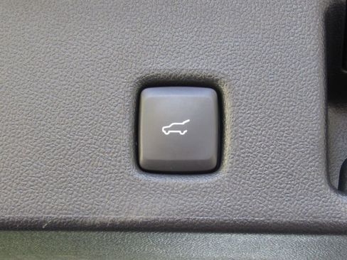 Used 2024 Ford Escape Platinum AWD/4WD image 23
