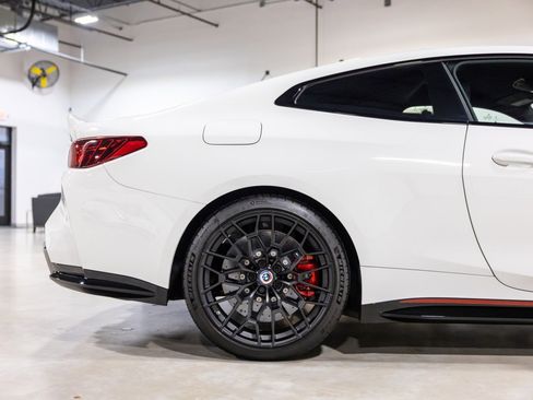 Used 2023 BMW M4 CSL image 30