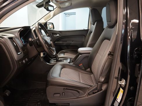 Used 2016 Chevrolet Colorado Z71 AWD/4WD image 5