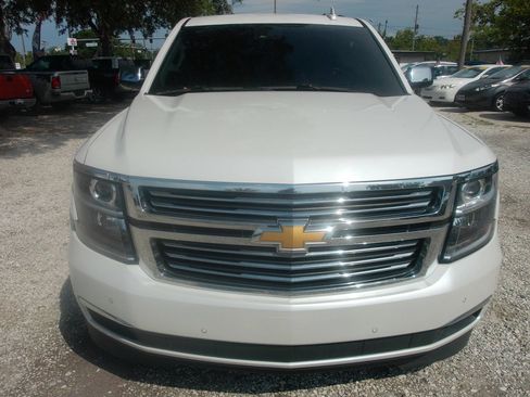 Used 2017 Chevrolet Suburban Premier RWD image 2