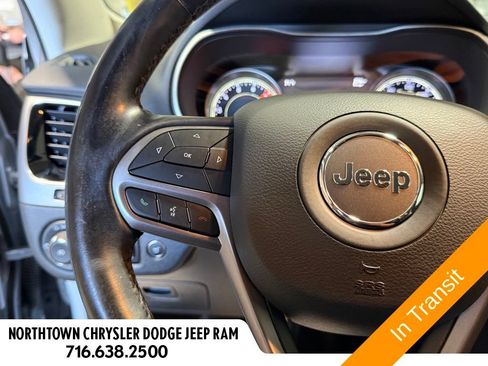Used 2020 Jeep Cherokee Limited AWD/4WD image 36