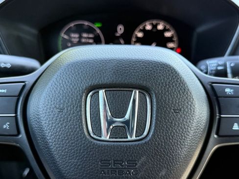 Used 2025 Honda CR-V Sport-L image 29