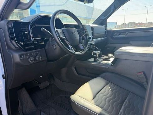 Used 2026 Chevrolet Silverado 1500 ZR2 w/ LPO, Dark Essentials Package AWD/4WD image 7