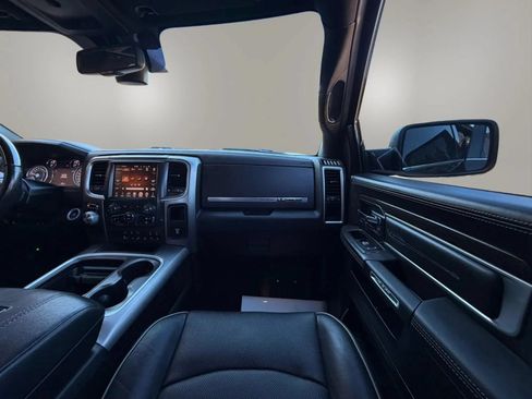 Used 2016 RAM 1500 Limited RWD image 27