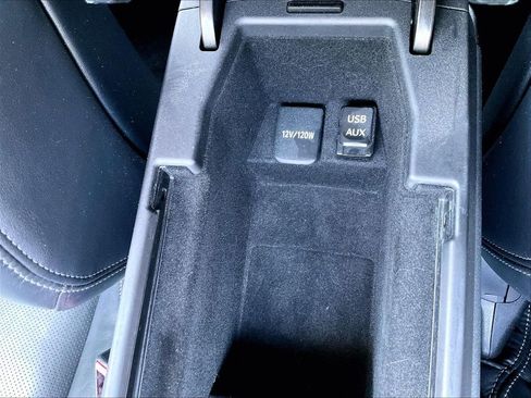 Used 2015 Lexus IS 250C w/ Navigation System Package RWD image 12