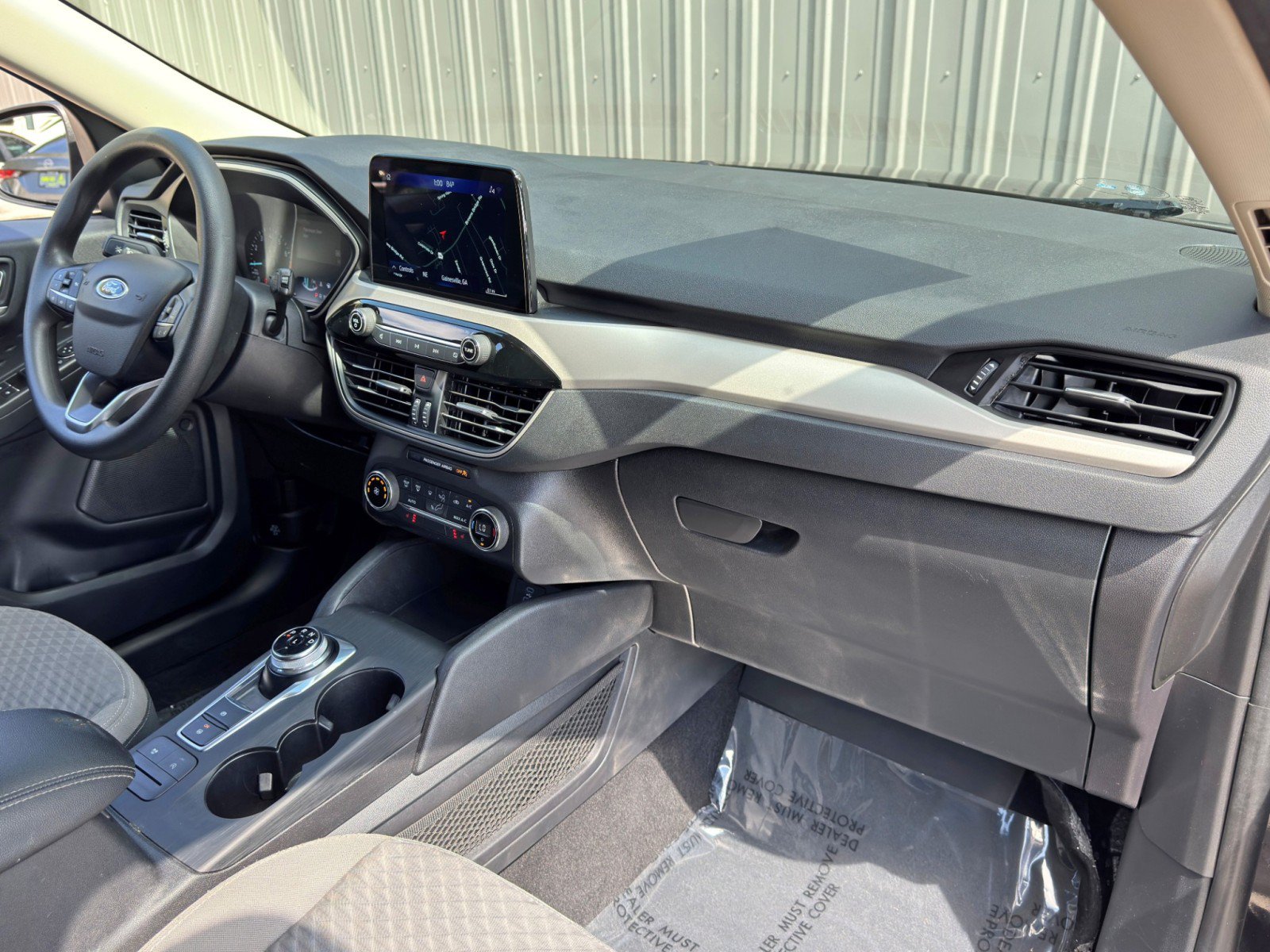 Used 2020 Ford Escape SE FWD image 13