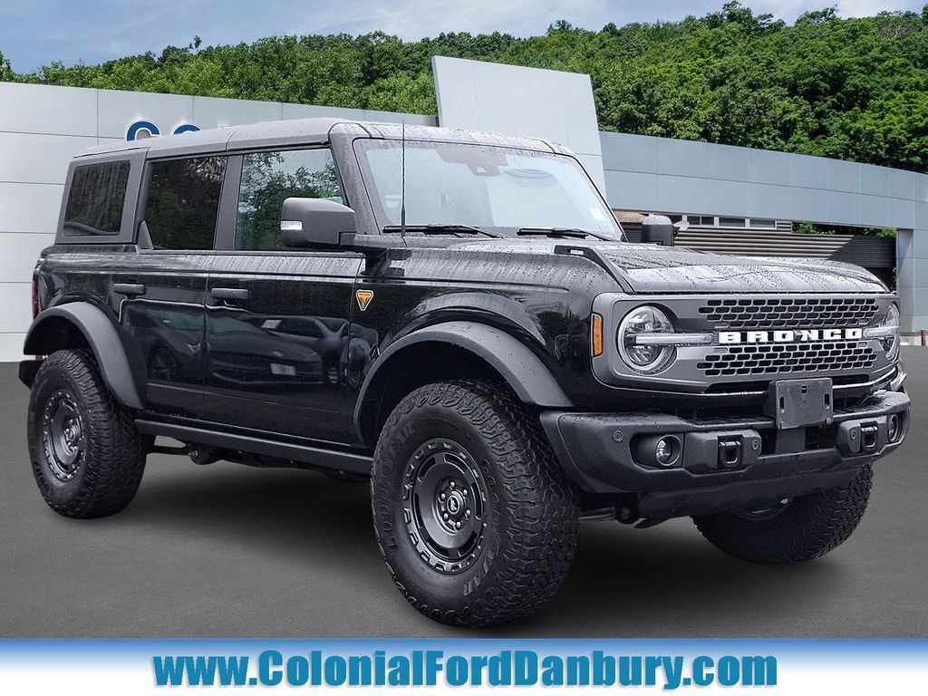 Certified 2025 Ford Bronco Badlands AWD/4WD image 1