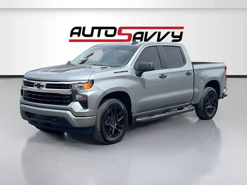 Used 2025 Chevrolet Silverado 1500 Custom w/ Rally Edition AWD/4WD image 3