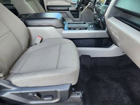 Used 2017 Ford F150 XLT w/ Equipment Group 302A Luxury image 13