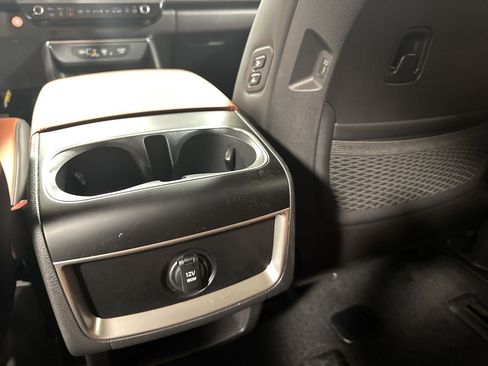 New 2026 Kia Carnival EX image 28