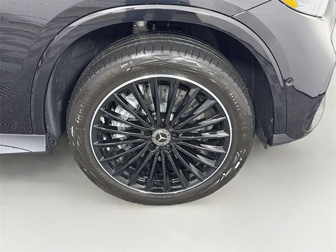 New 2026 Mercedes-Benz GLC 300 4MATIC image 35