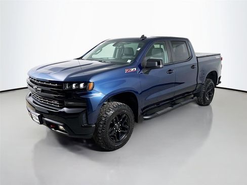 Used 2020 Chevrolet Silverado 1500 LT Trail Boss image 4