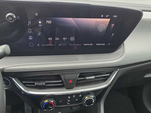 Certified 2024 Buick Encore GX Sport Touring AWD/4WD image 25